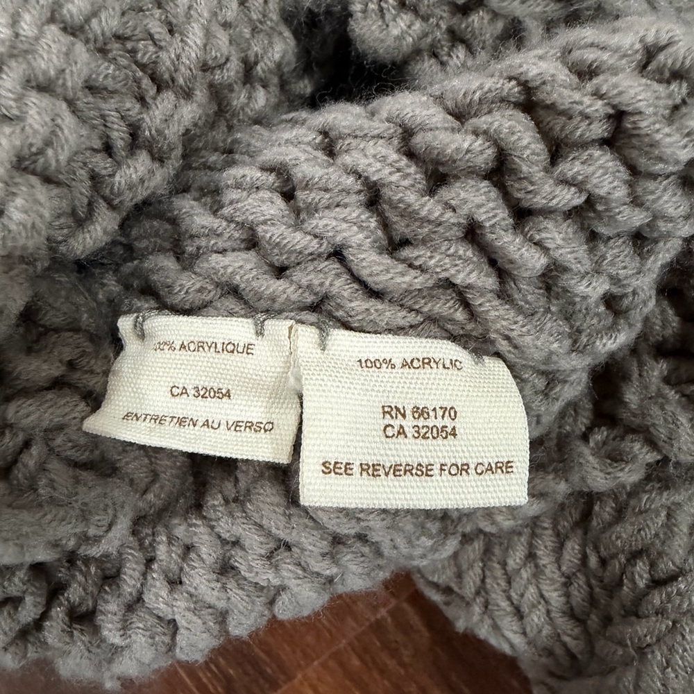 Free People Cable Knit Gingham Buttons cropped Cardigan Sz XS Gray - Picture 7 of 7
